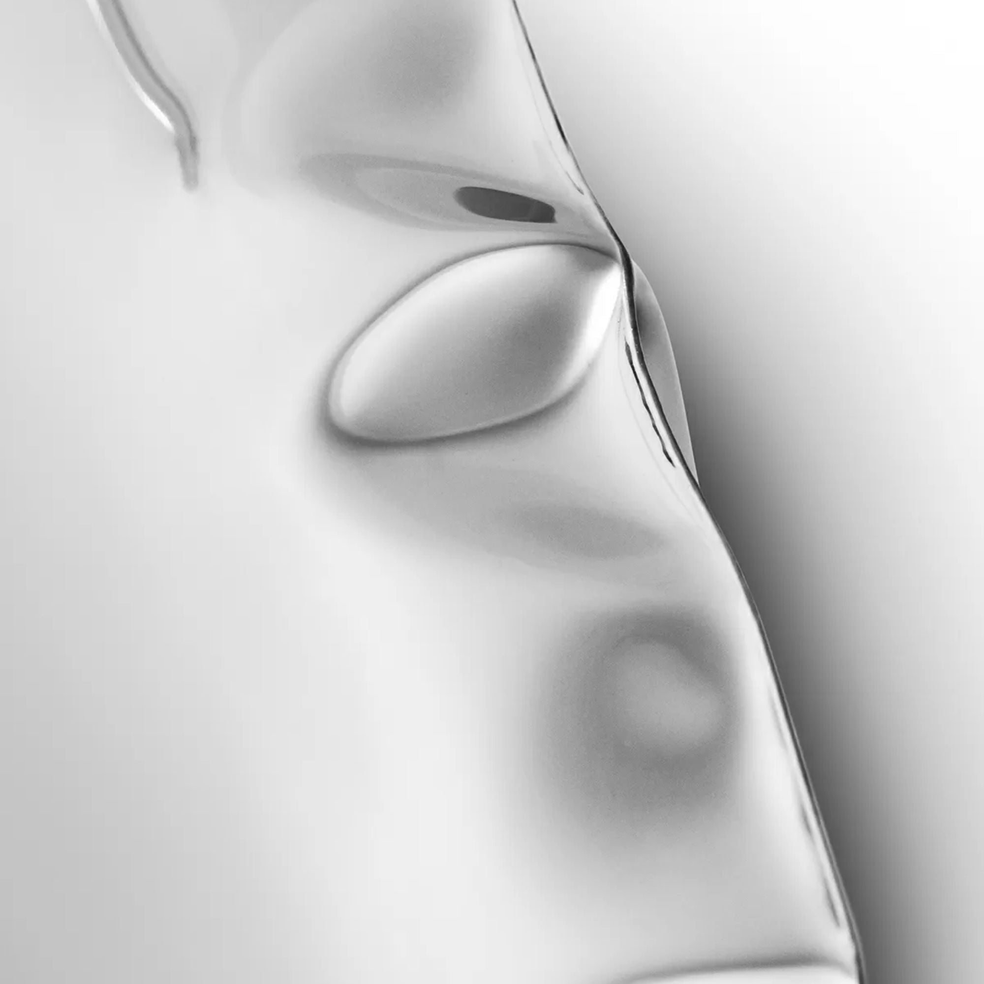 Liquid Droplet Oval Mirror – Polished Silver Wall Mirror thumbnail 6