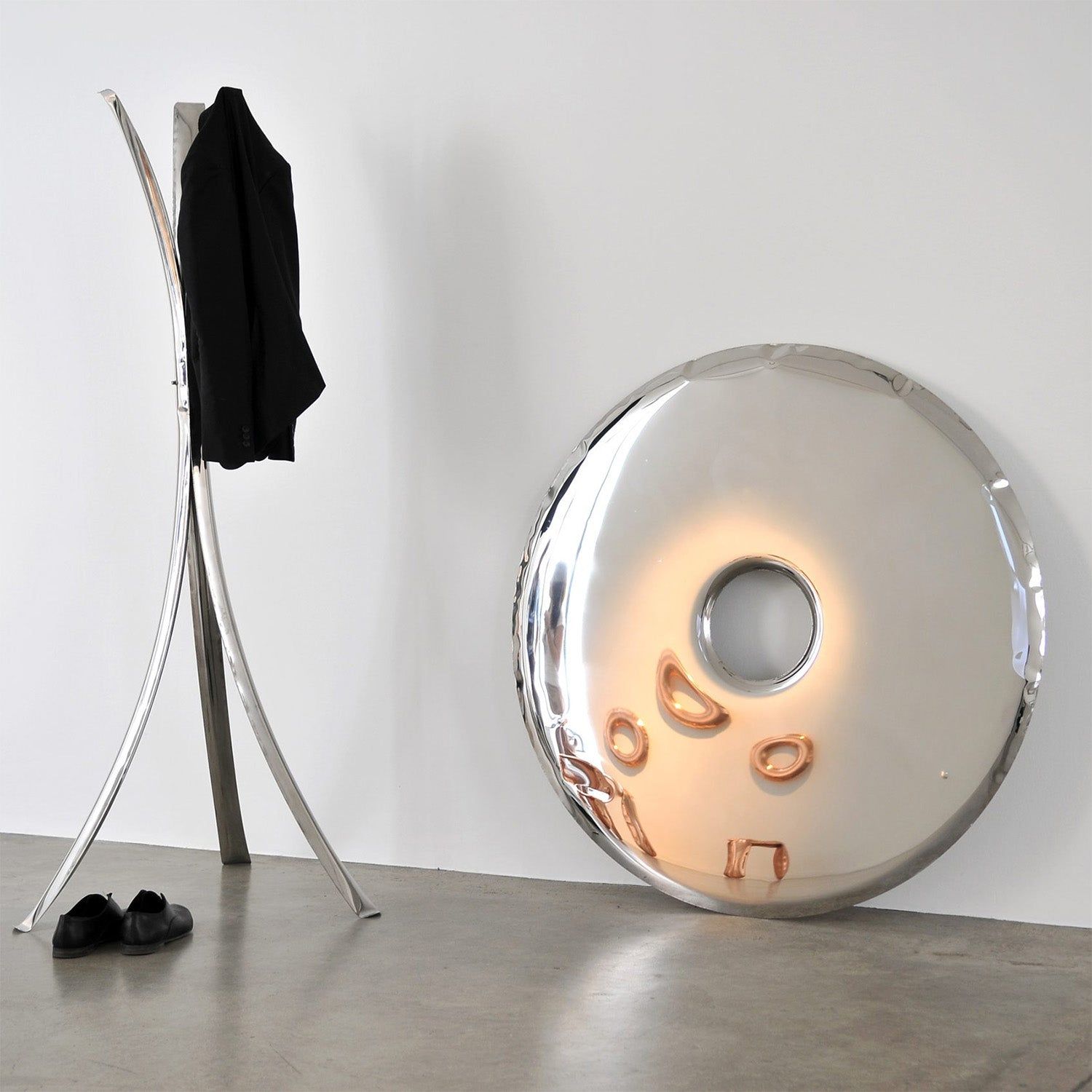 Rondo Round Wall Mirror – Polished Stainless Steel, High Gloss thumbnail 6