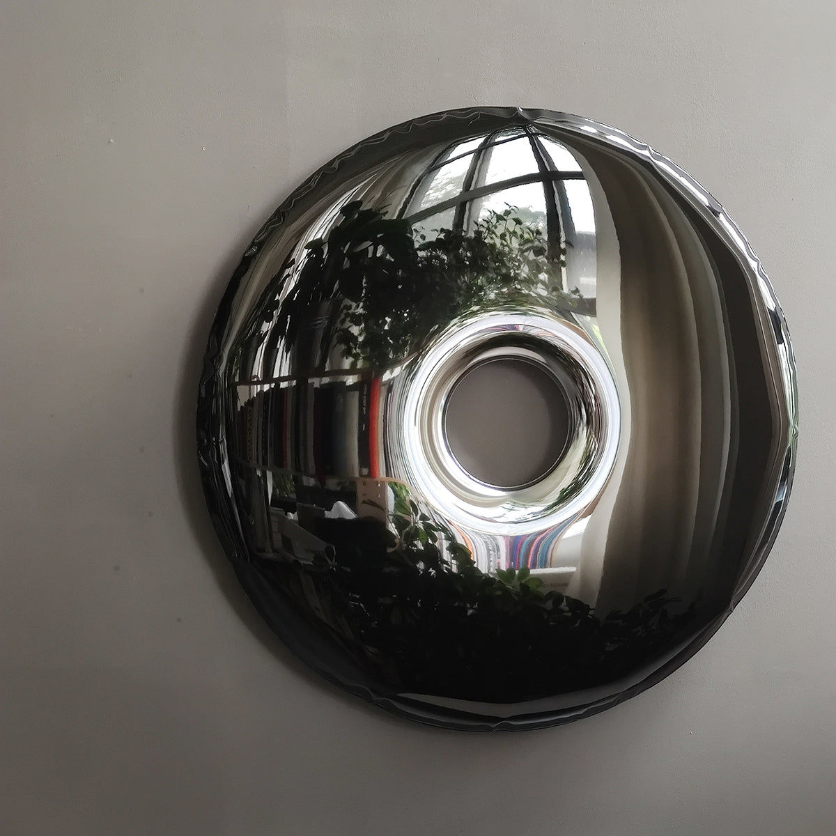 Polished Stainless Steel Rondo Wall Mirror – Convex 95cm thumbnail 30