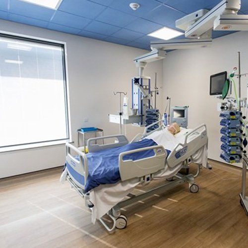 ADVANCED INTENSIVE CARE UNIT (ICU)