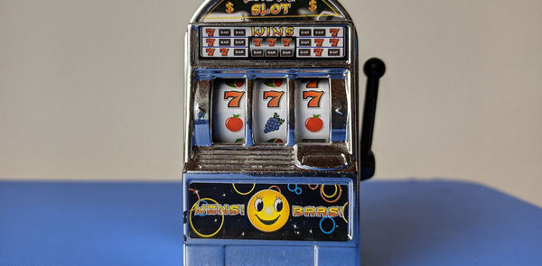 Slot