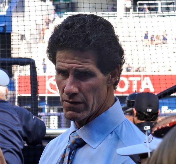 Yankees allow Paul O'Neill to return to YES booth, but did he get