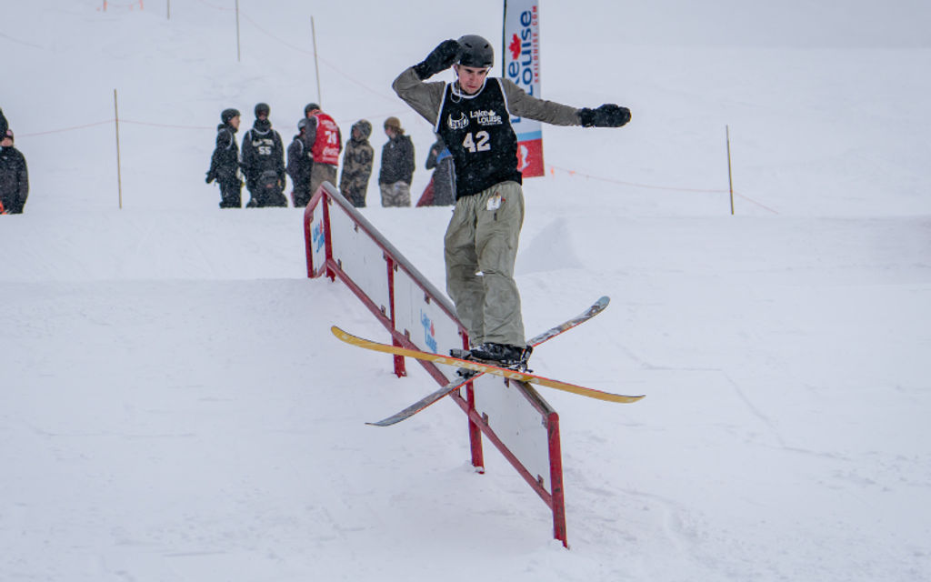 Spotlio   in Text Images (38)