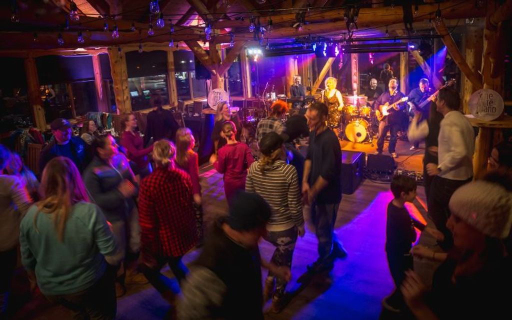 Spotlio   in Text Images (10)