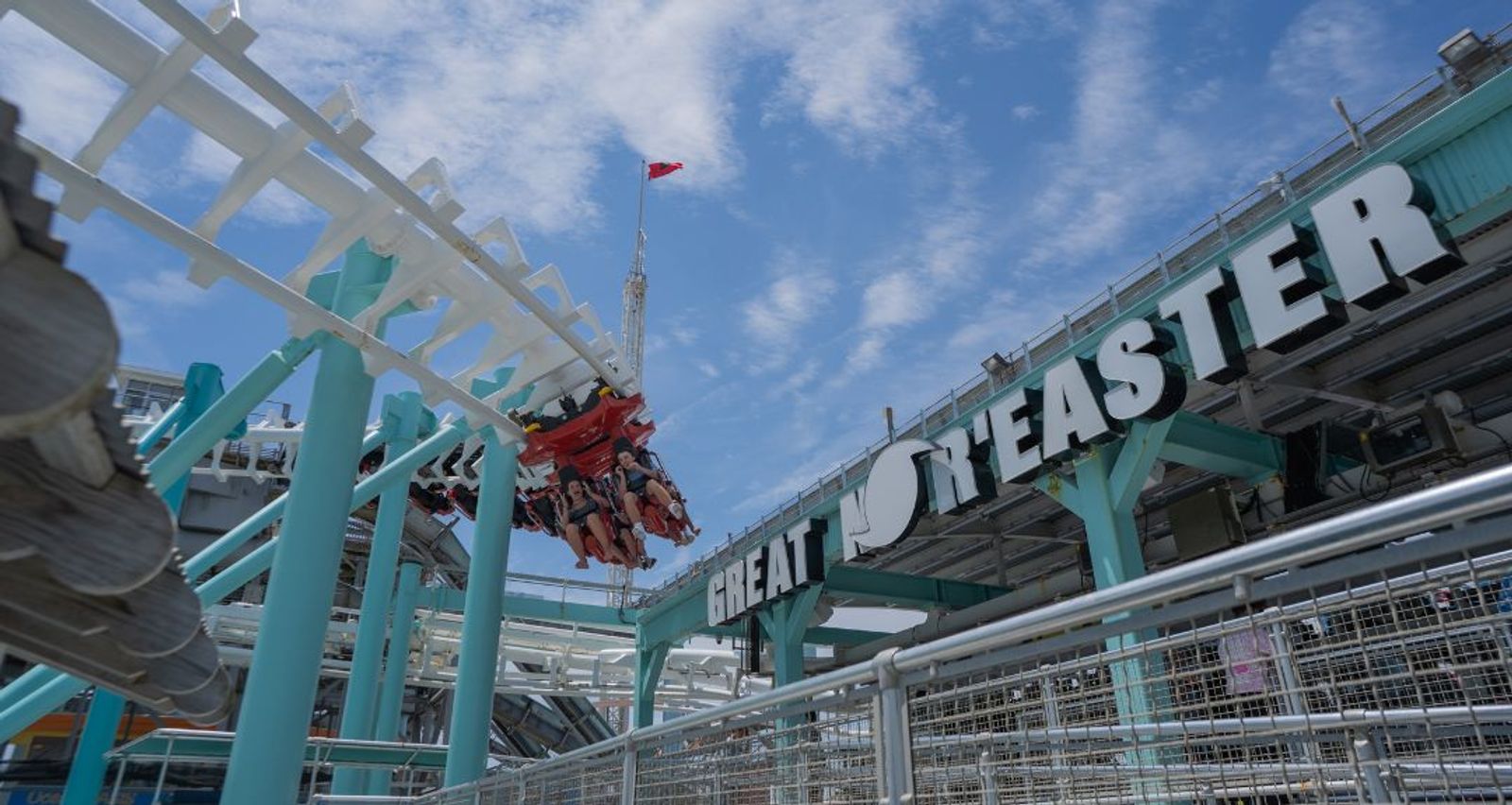 The Great Nor'Easter at Morey's Piers