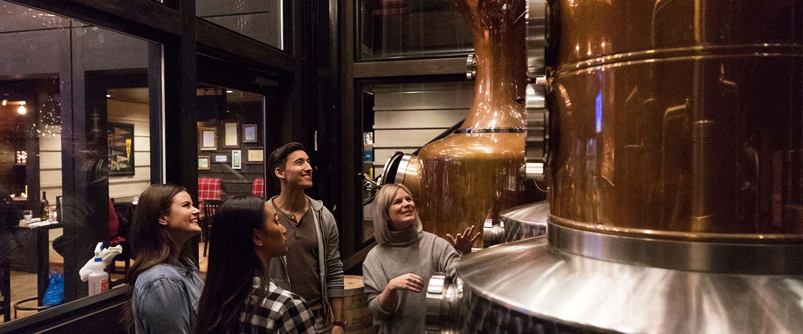 apres-in-banff-ideas-park-distillery-skibig3-blog