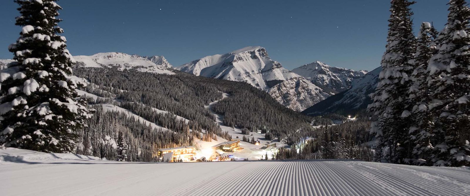 skibig3-blog-banff-and-lake-louise-after-dark-banner