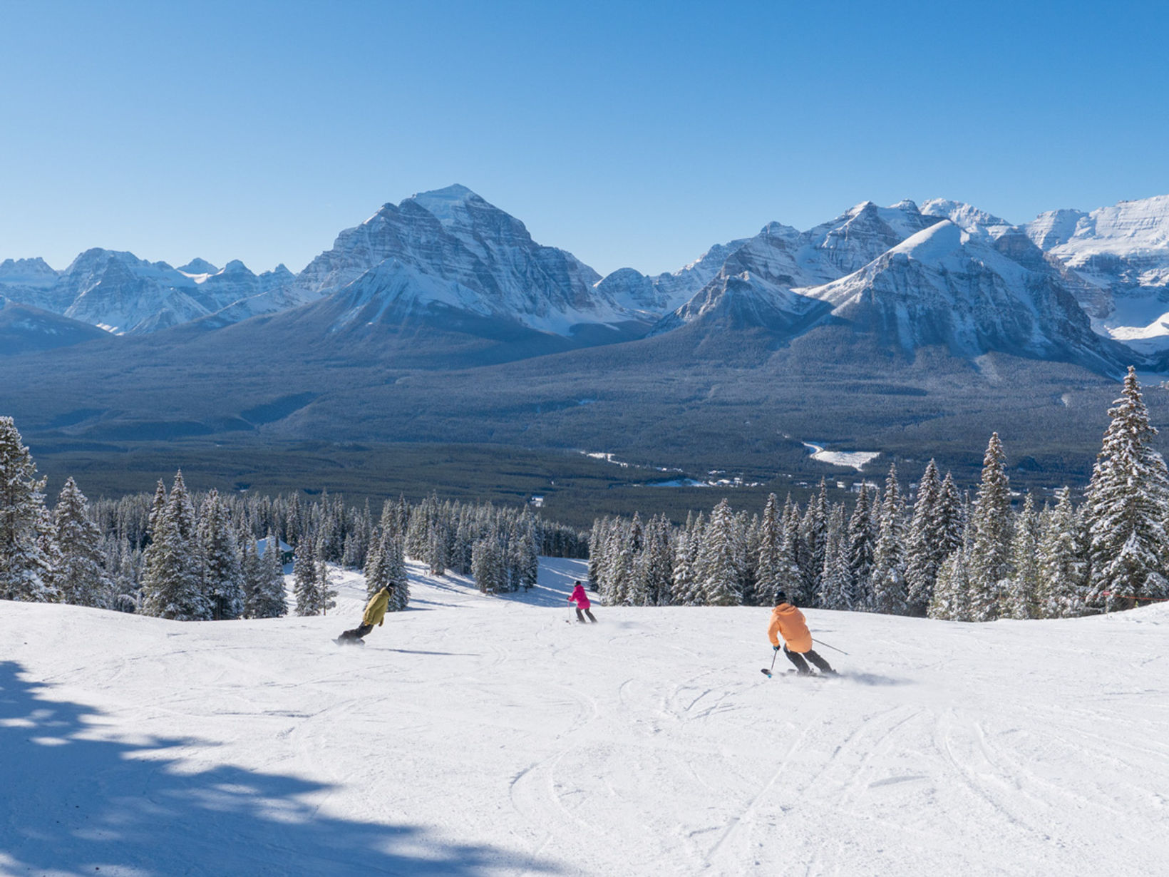 S B3 2022 Nov11 Lake Louise Ski Resort Travis Rousseau 05