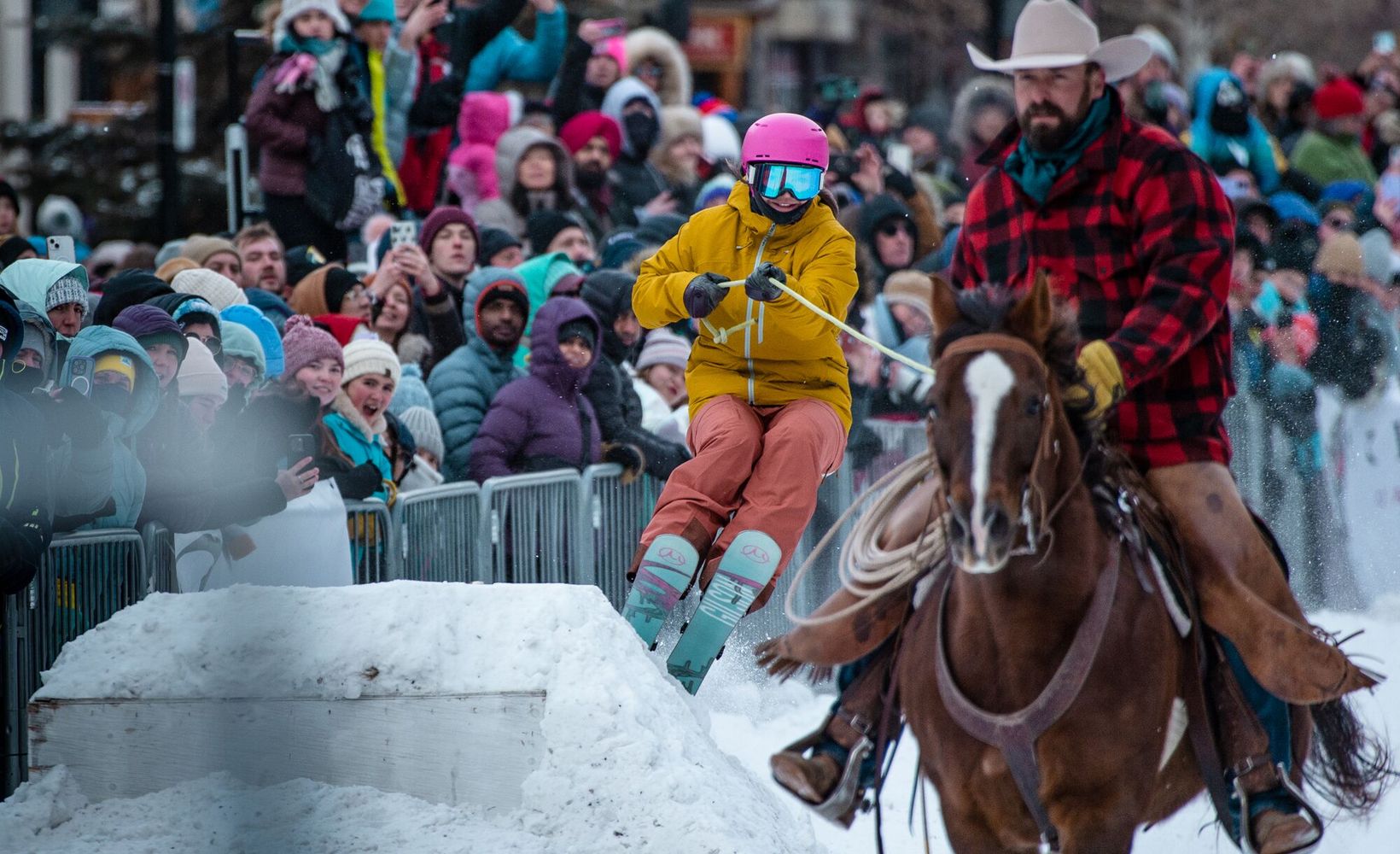 2000x1220 Jpg S B3 2024 Jan23 Skijoring Nick Hase 02.jpg