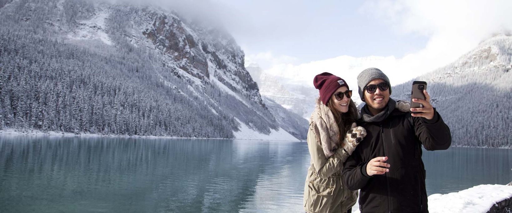 guide-to-lake-louise-in-winter-skibig3-banner