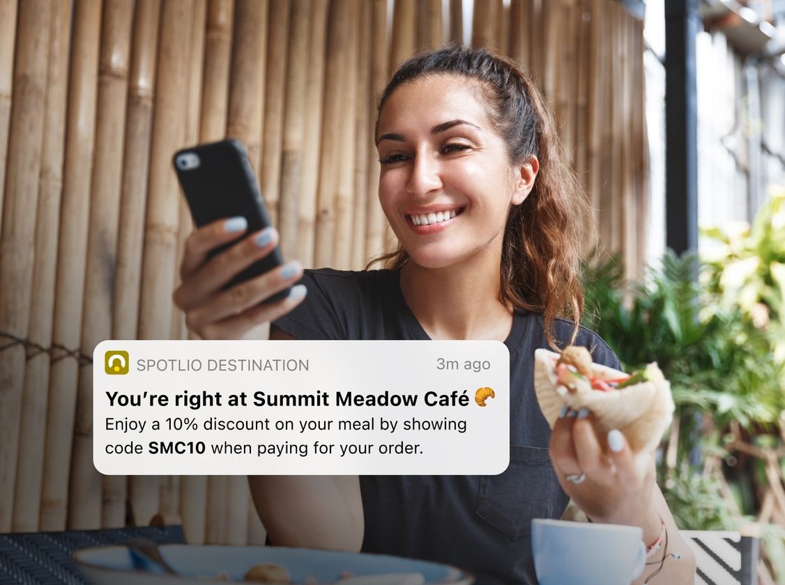 Card 2 Grid3col Boxed