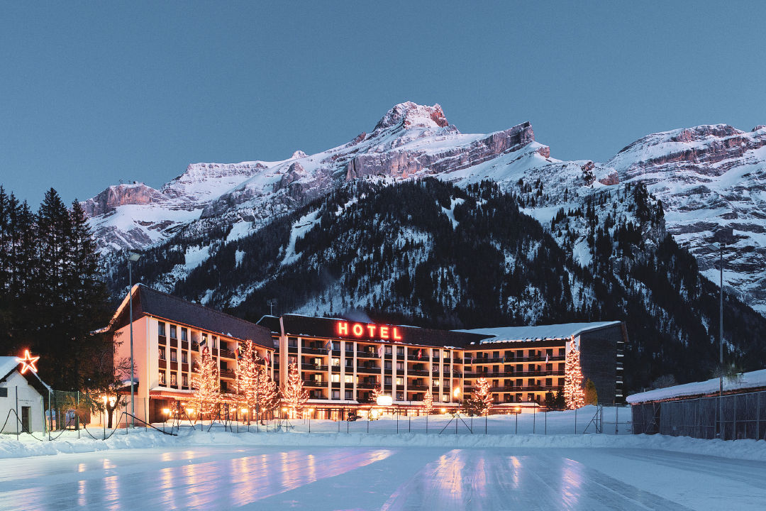 CTA Hotels Glacier Hotel 01