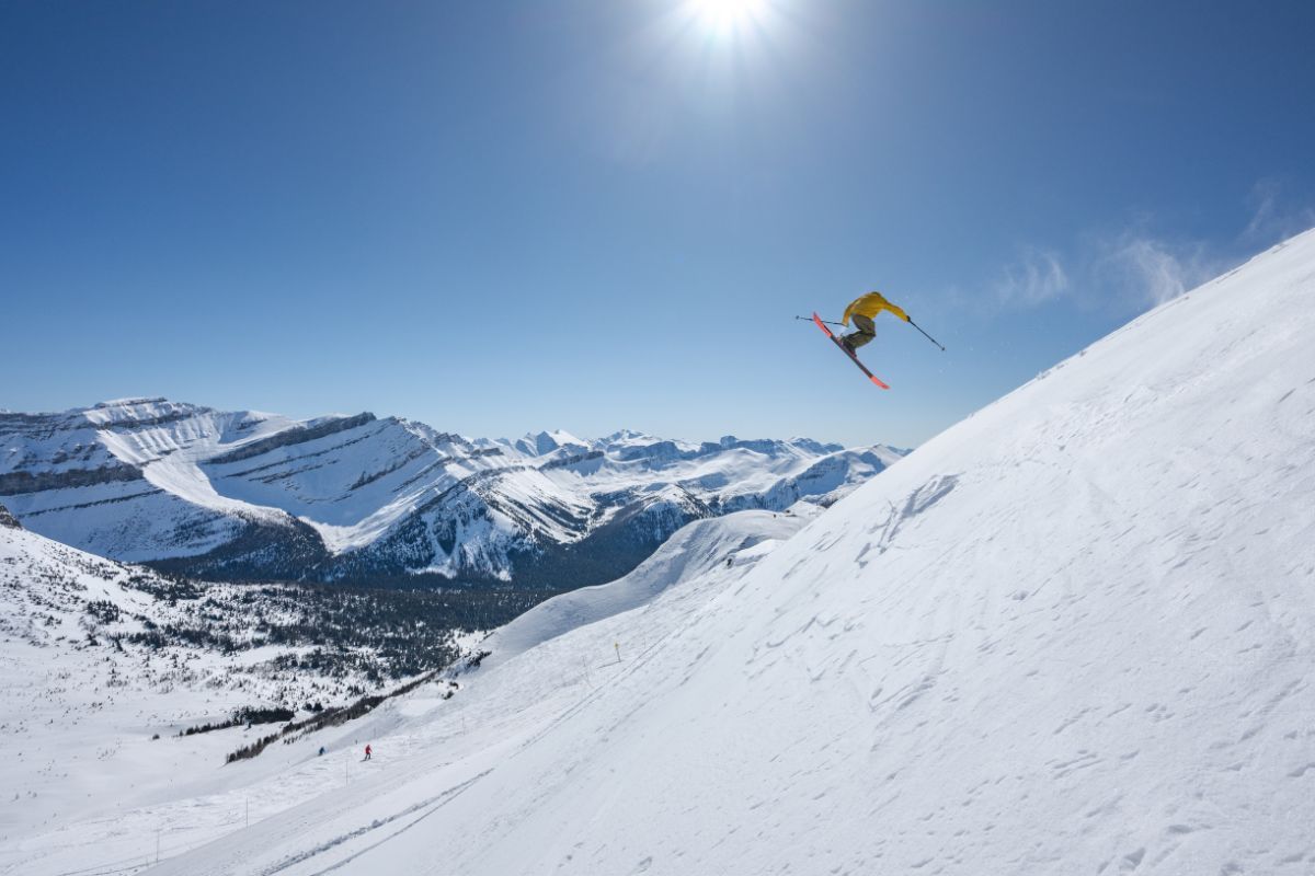  Cover Why April Is the Season’s Best Kept Secret Rueben Krabbe