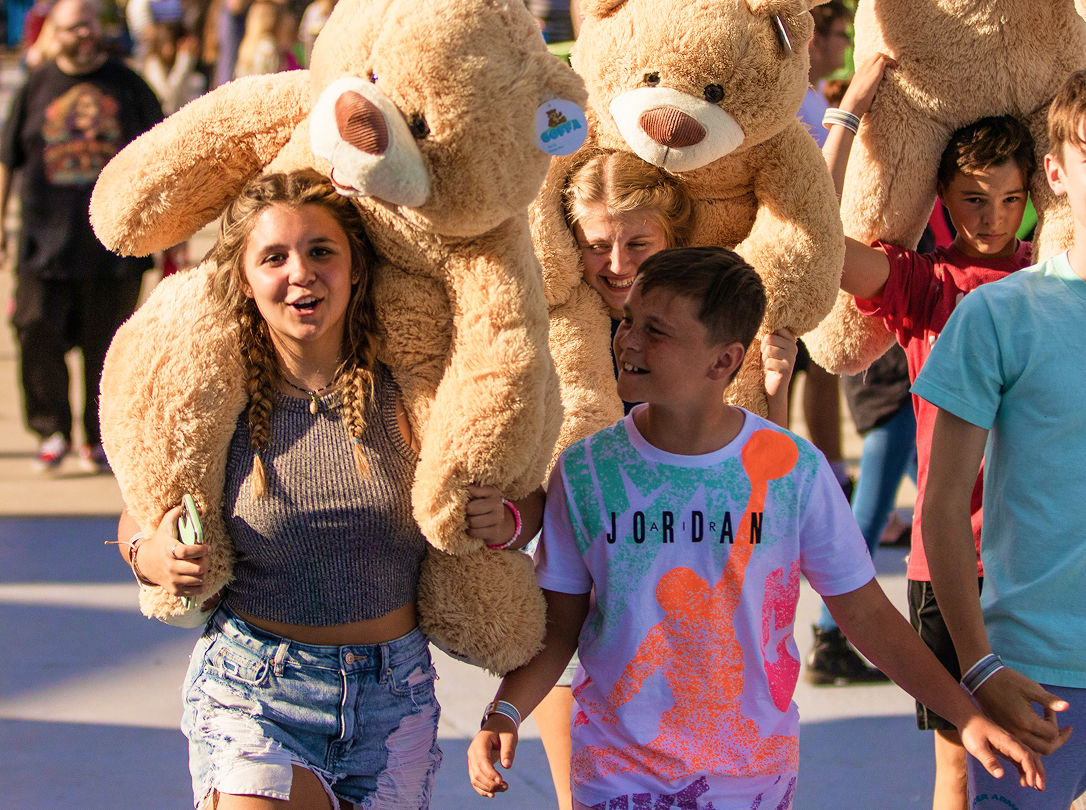 Card Eat Shop Explore2