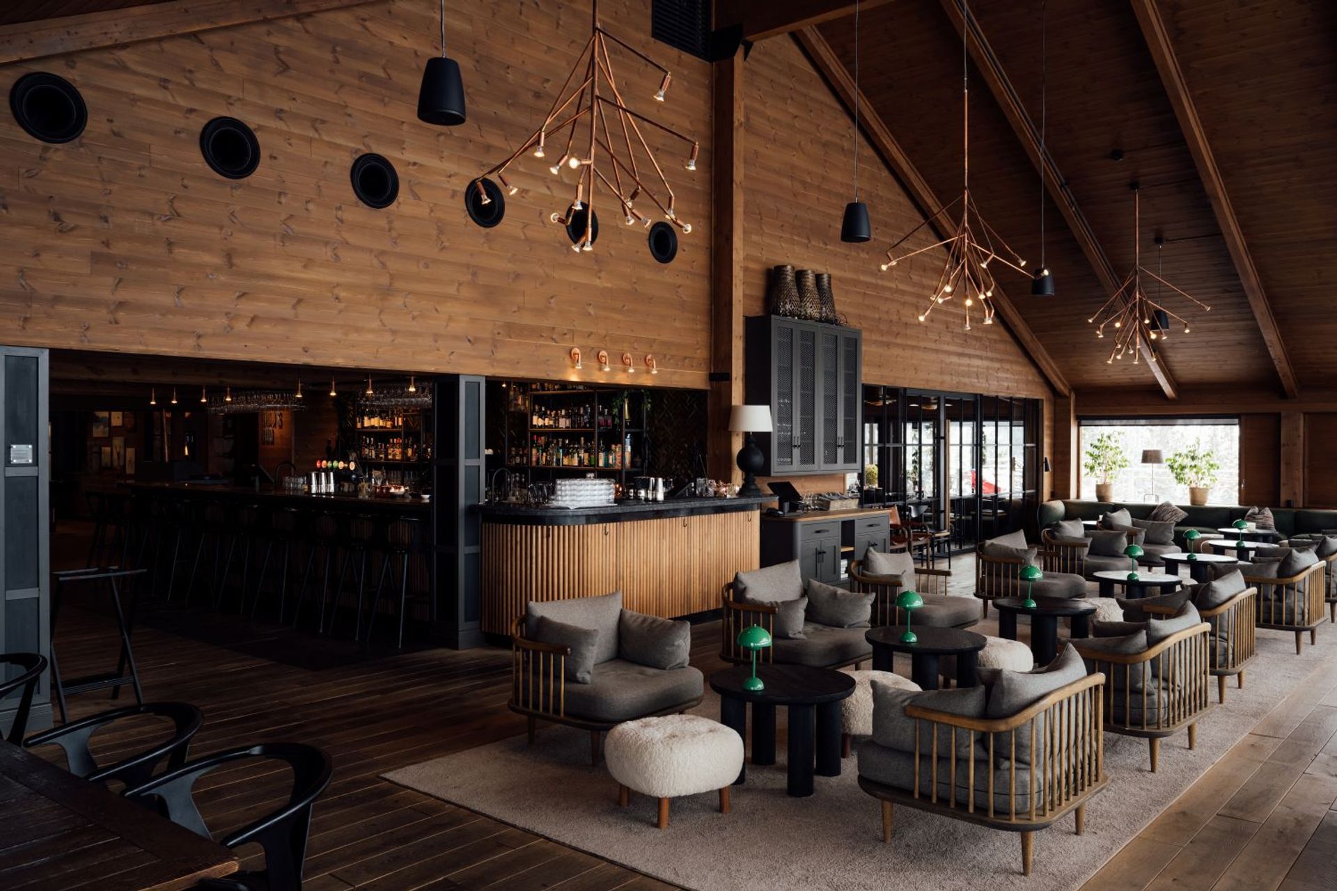 Kirk's Bar & Lounge