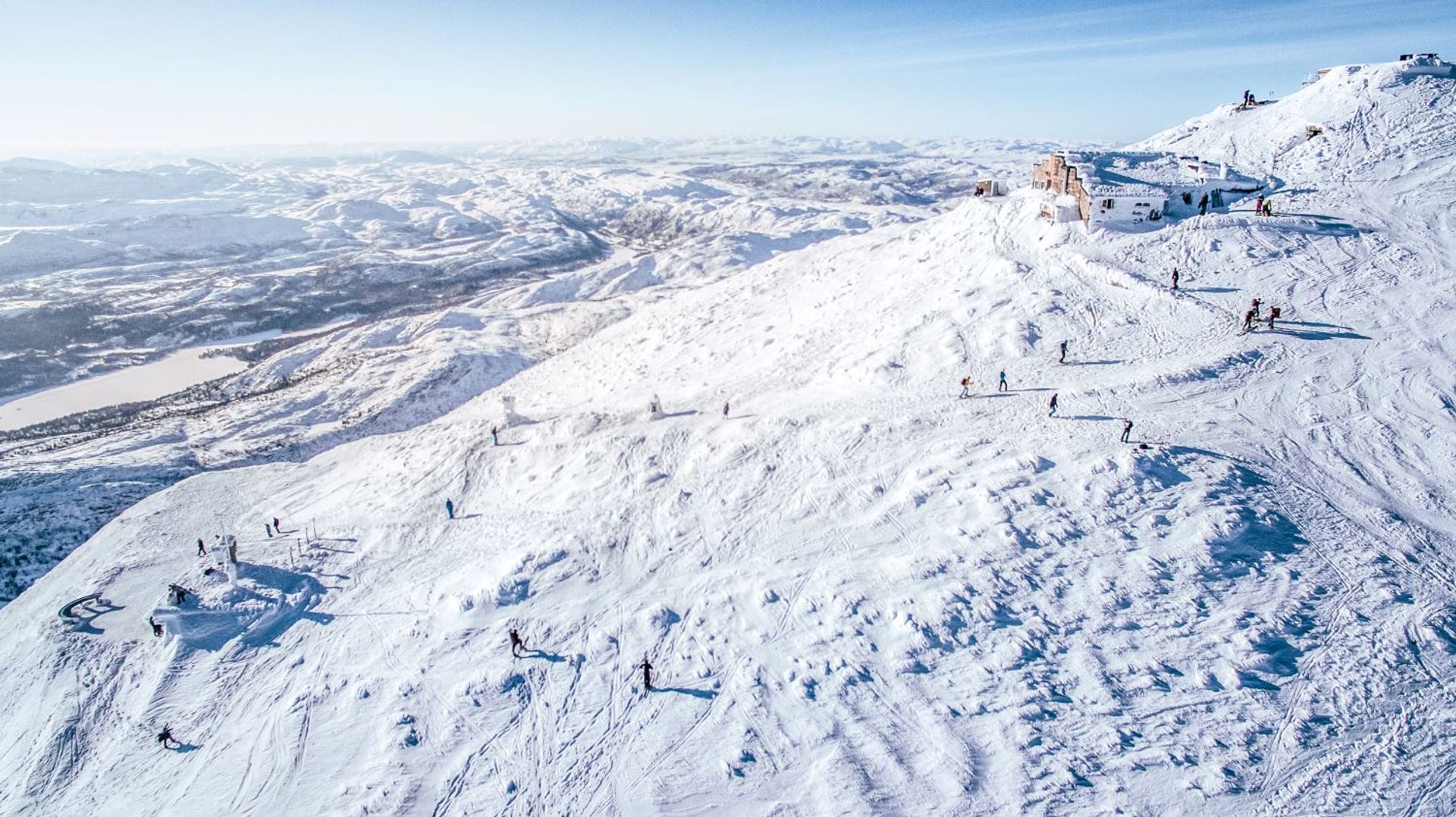 Været og forholdene på Gaustatoppen i dag