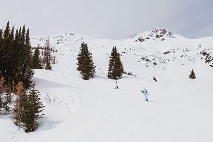 Cover Easter Weekend in Banff Shannon Martin