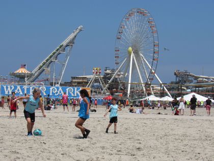 27791568 Unknown (1)