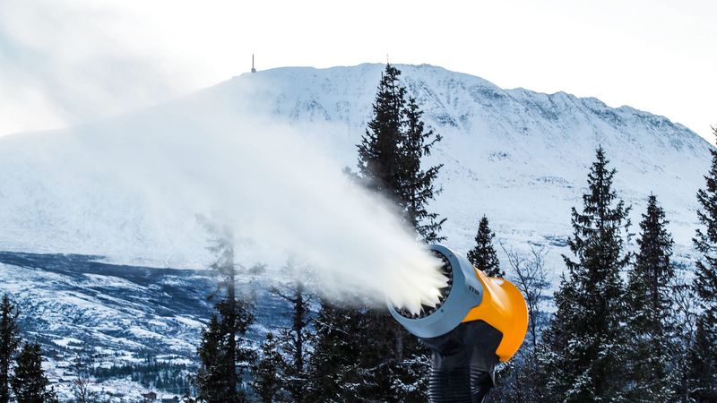 Er du nysgjerrig på årets snøproduksjon?