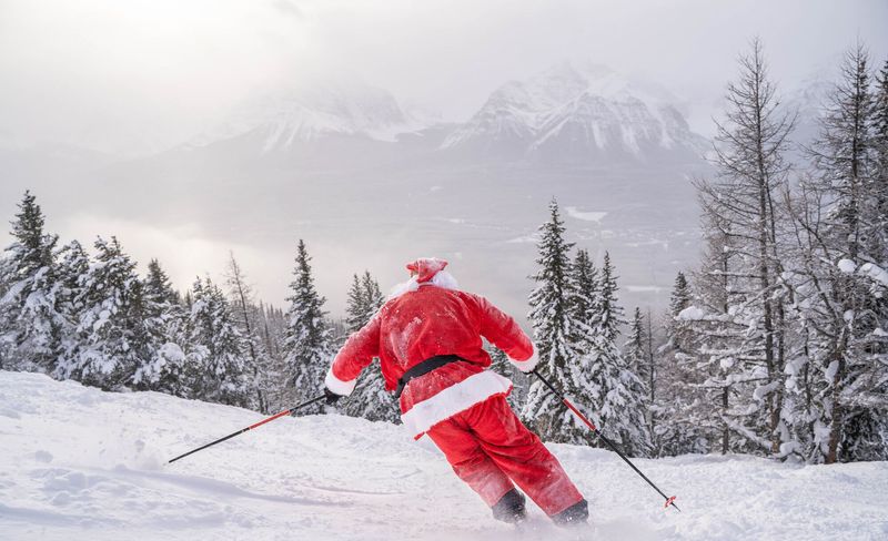 2000x1220 Jpg Santa 2 12 20 116