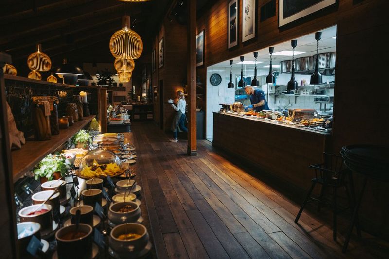 Bjørk Frokost Yngve Ask