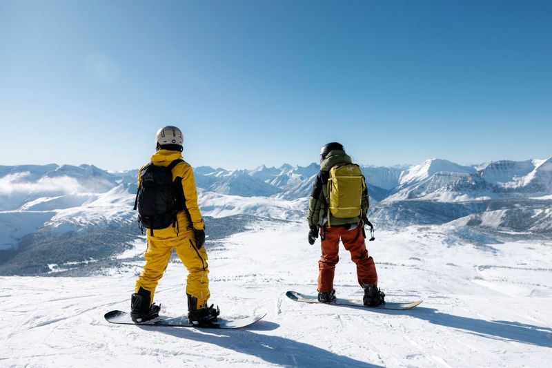 02 the Ultimate Girls’ Ski Trip Mirae Campbell