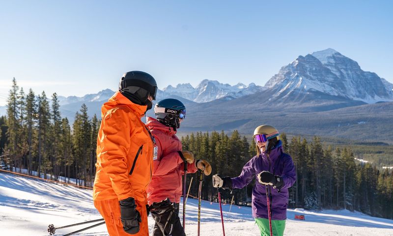 2000x1200 Jpg S B3 2025 Nov4 Lake Louise Ski Resort Jill Scarpato 10