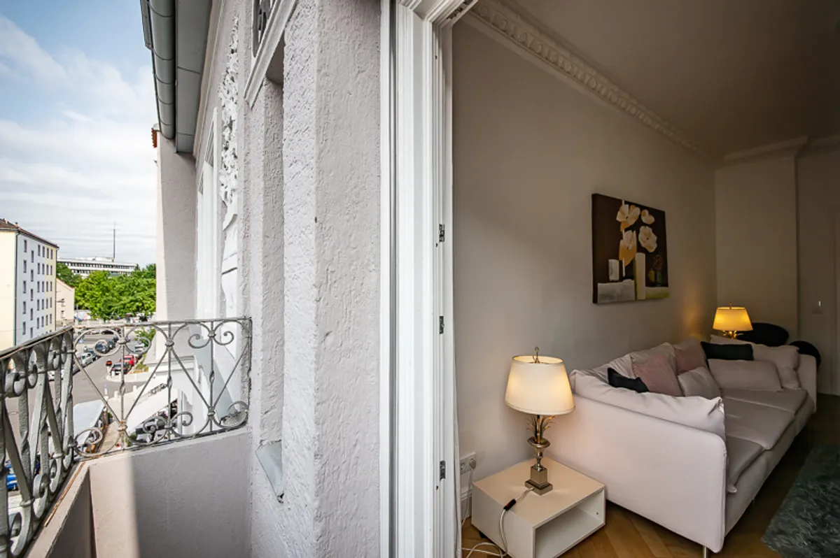 4 Zimmer Altbauflair mit moderner Möblierung in Maxvorstadt - Foto 2