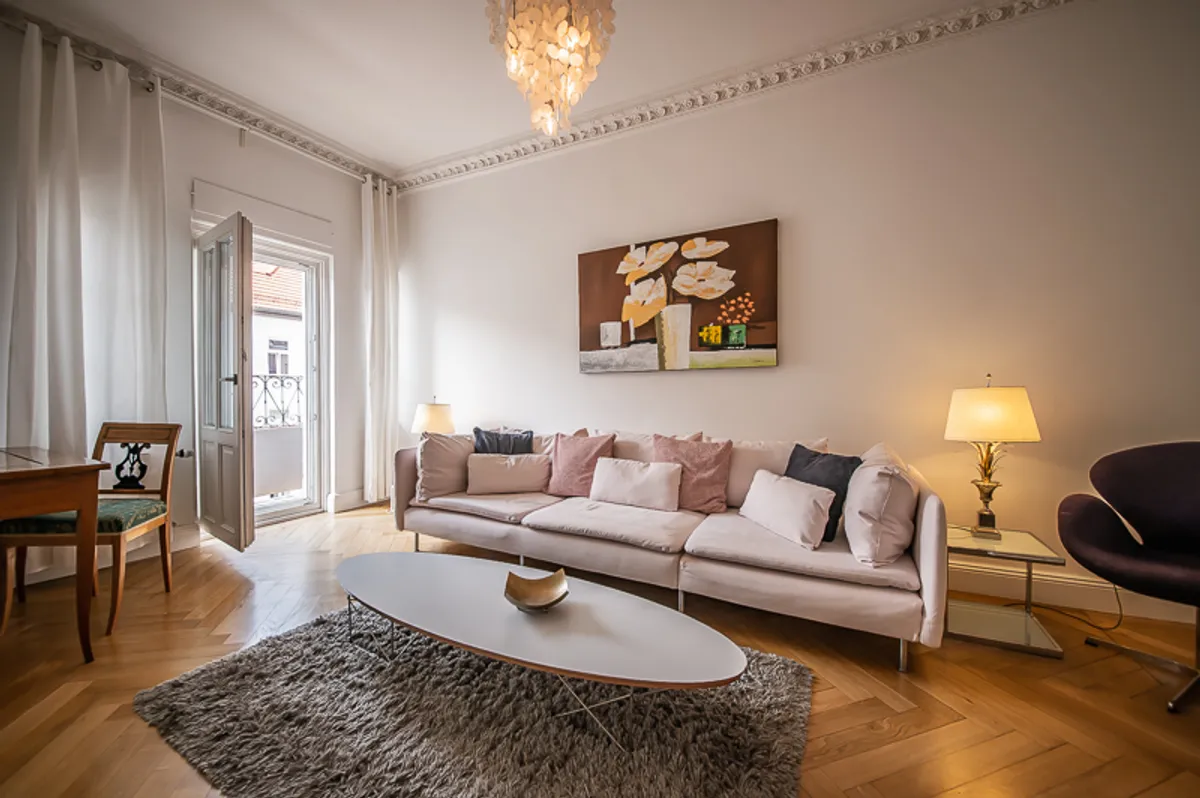 4 Zimmer Altbauflair mit moderner Möblierung in Maxvorstadt - Foto 3