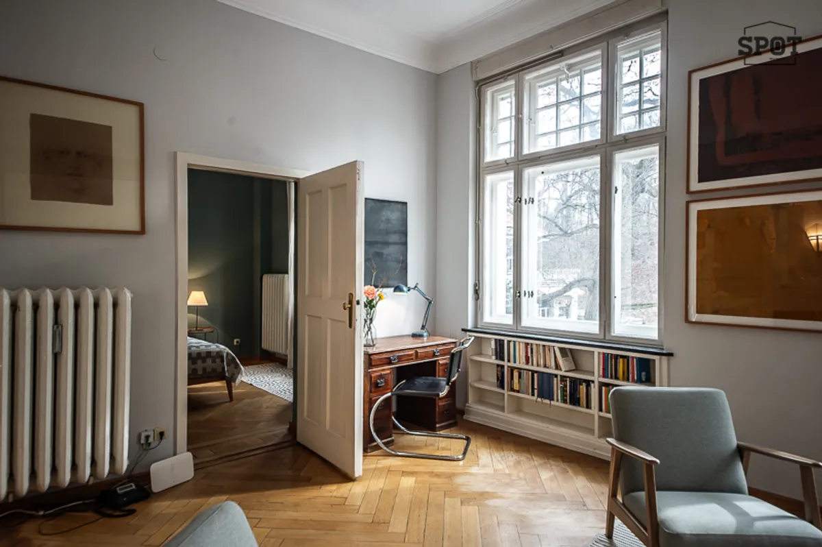 5 Zimmer Altbauwohnung mit Flair in Bogenhausen - Photo 2