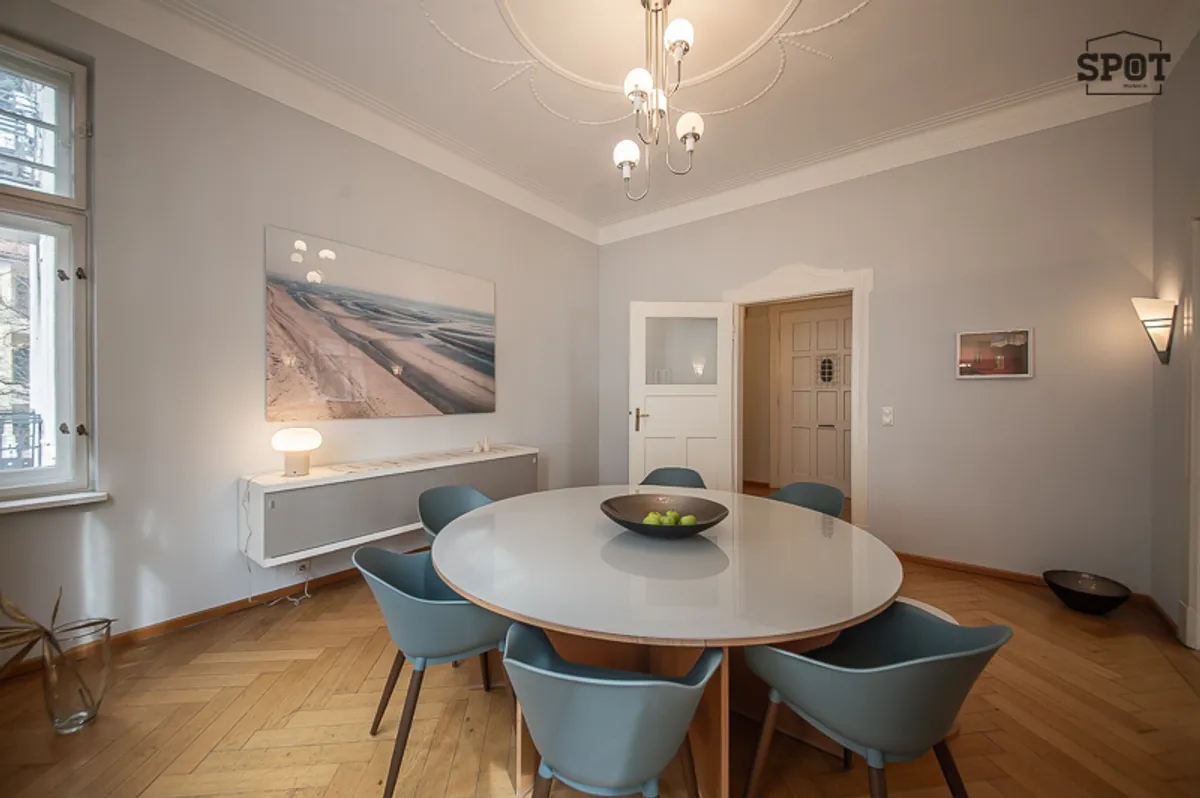 5 Zimmer Altbauwohnung mit Flair in Bogenhausen - Photo 3