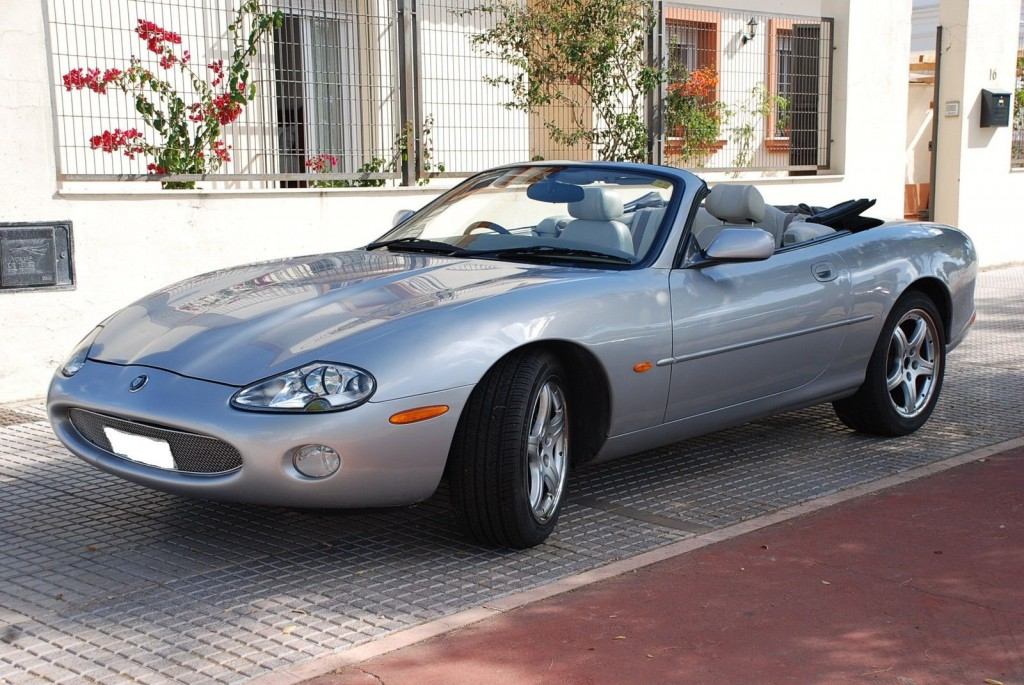 2000 Jaguar XK8 Convertible