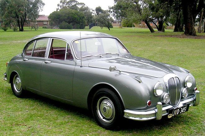 1967 Jaguar-Daimler V8 SP250 Saloon