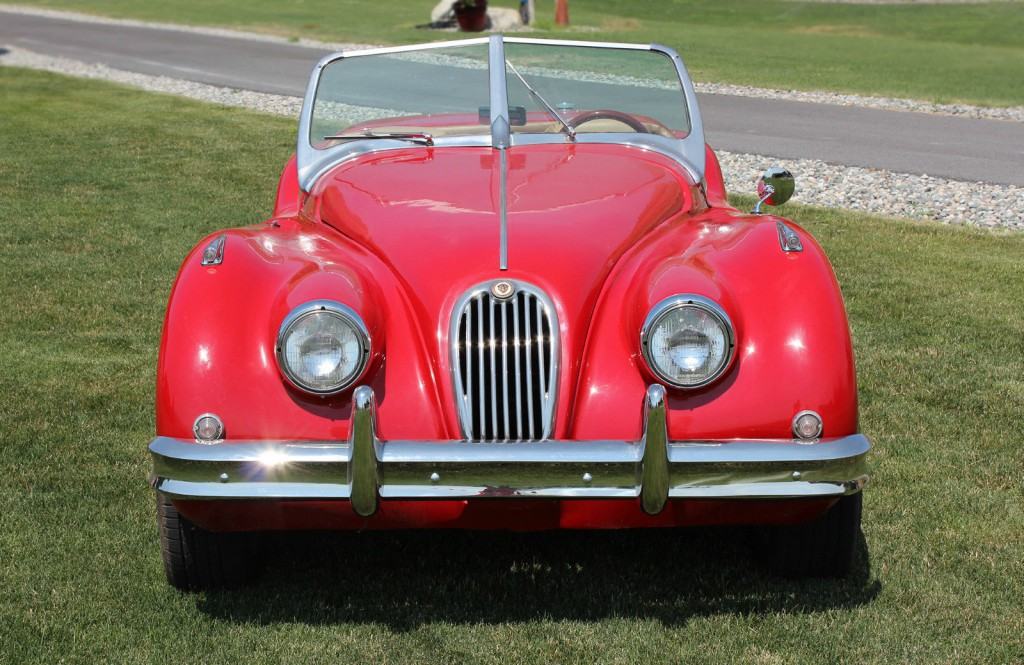 1956 Jaguar XK140 Roadster (replica kit car)