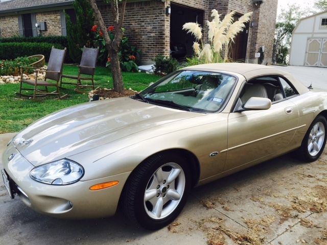 1998 Jaguar XK8 Convertible