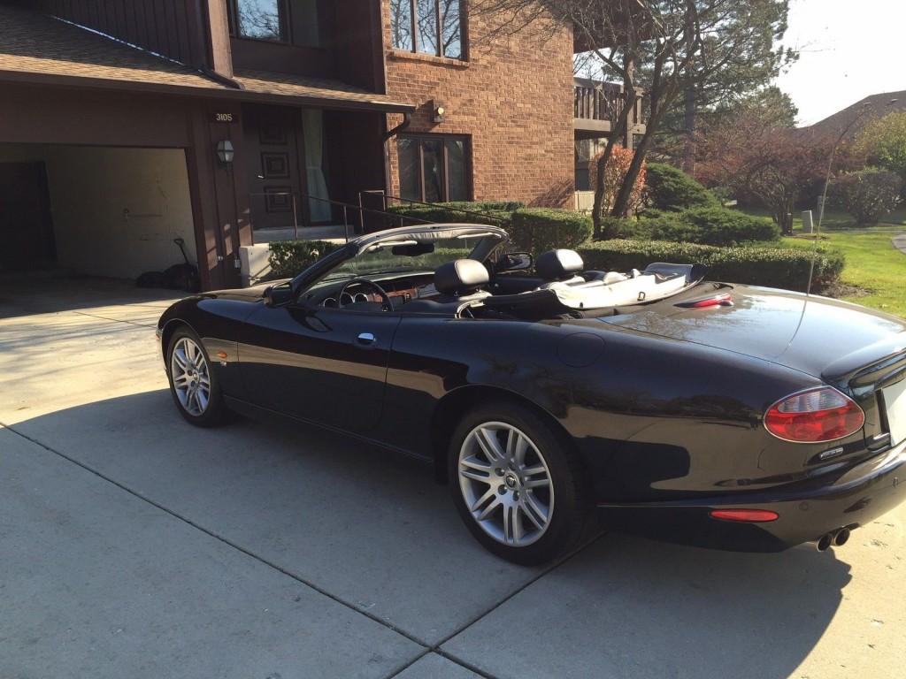 2005 Jaguar XKR Convertible 4.2L