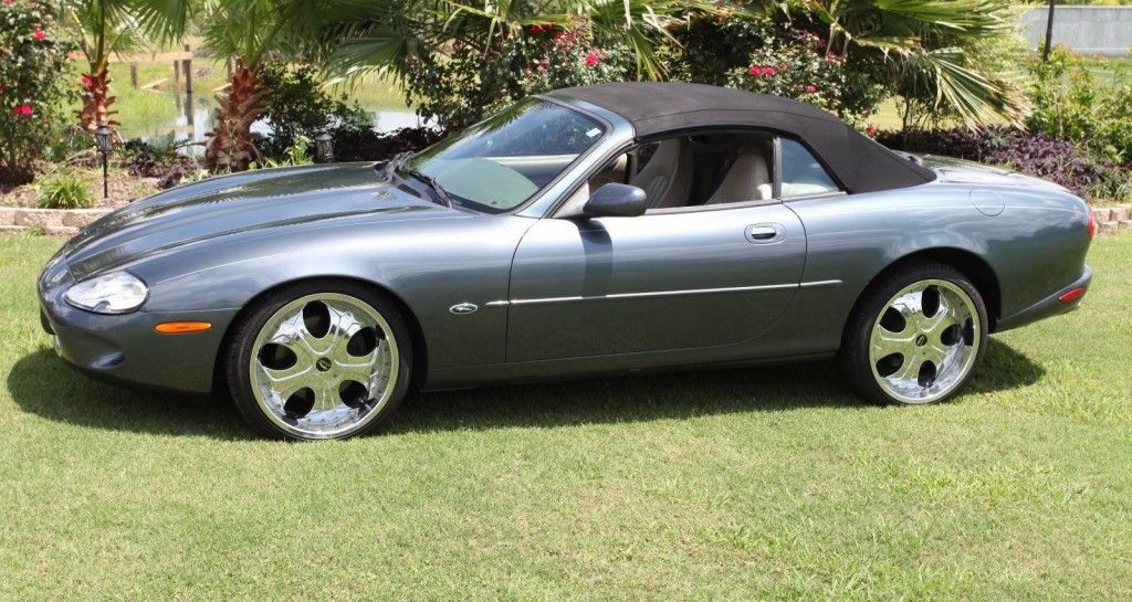2000 Jaguar XK8 Convertible