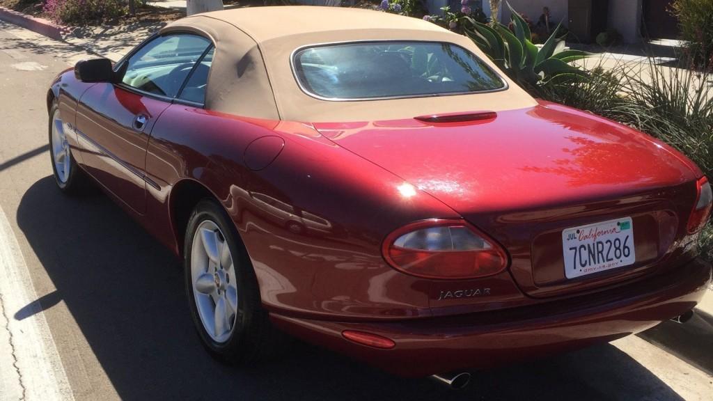 1999 Jaguar XK8