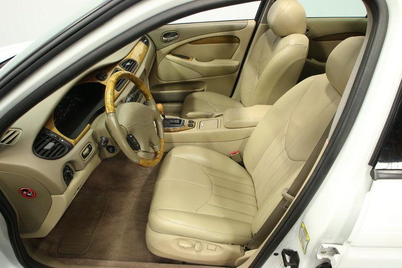 2000 Jaguar S Type