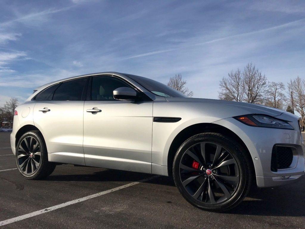 2017 Jaguar F Pace FIRST EDITION