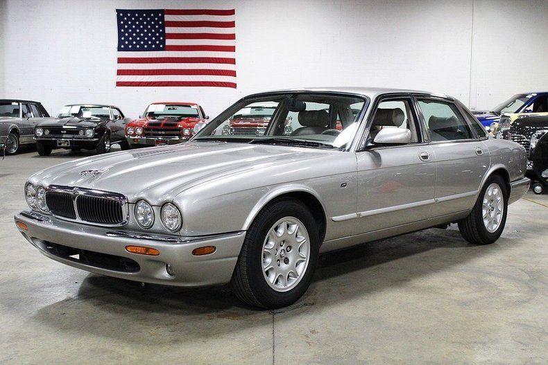 1999 Jaguar XJ8