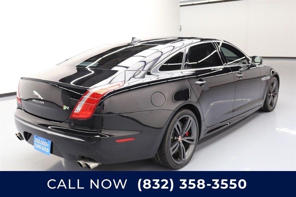 BEAUTIFUL 2015 Jaguar XJ XJR