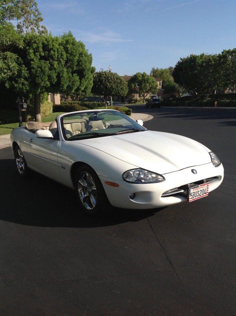 NICE 1998 Jaguar XK8 convertible