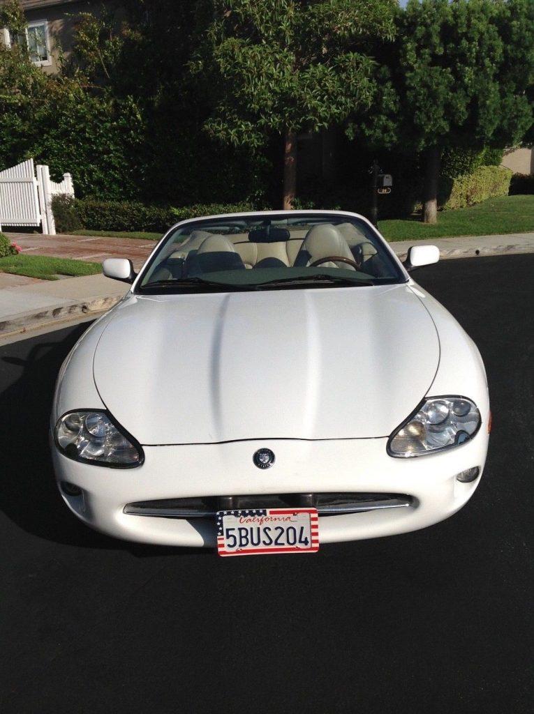 NICE 1998 Jaguar XK8 convertible