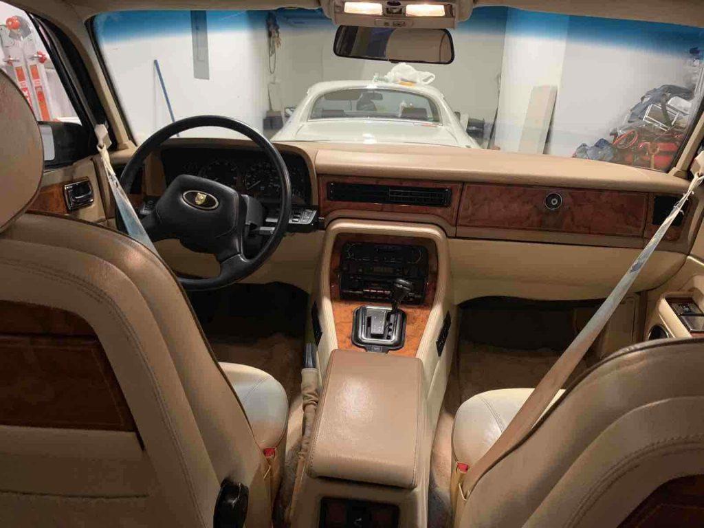 1991 Jaguar XJ6 Sedan Red RWD Automatic Vanden PLAS