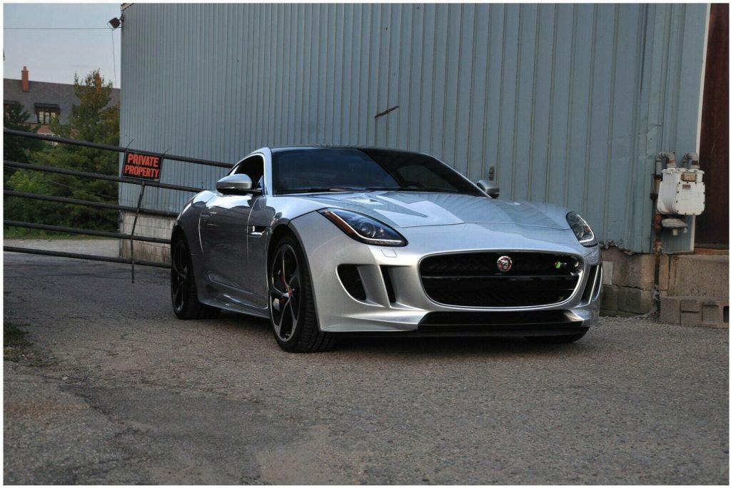 2017 Jaguar F Type R