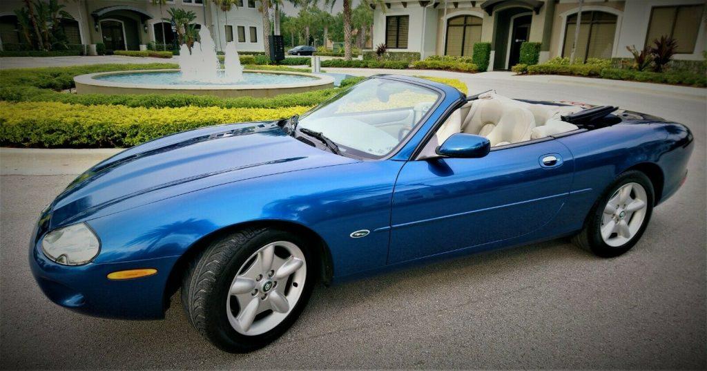 1997 Jaguar XK8 2 DOOR CONVERTIBLE