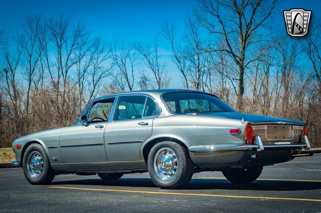 1972 Jaguar XJ6