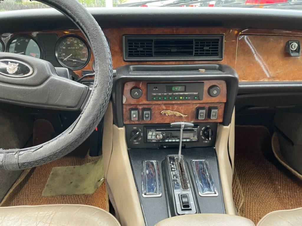 1985 Jaguar XJ6