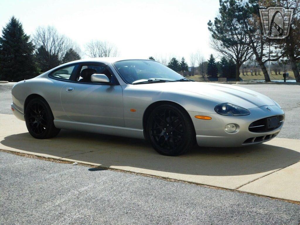 2005 Jaguar XK8